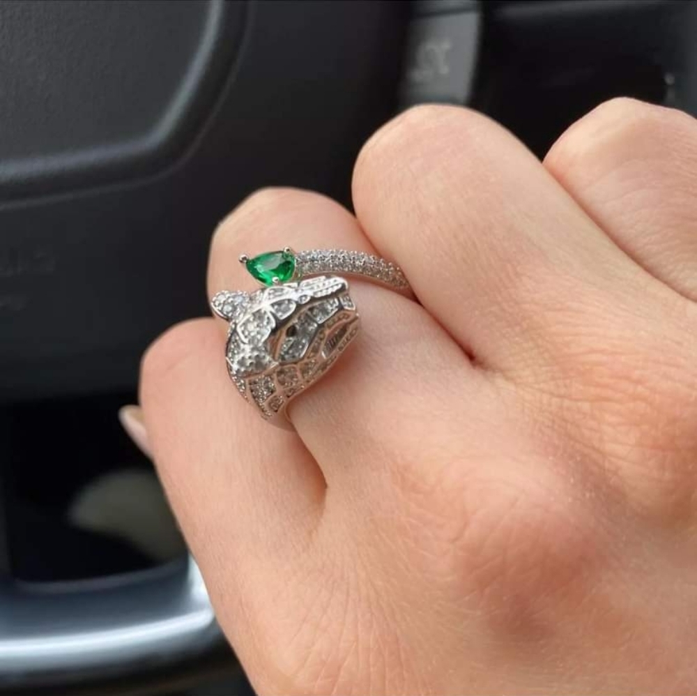 New Panther, Silver Tone Fashion Ring